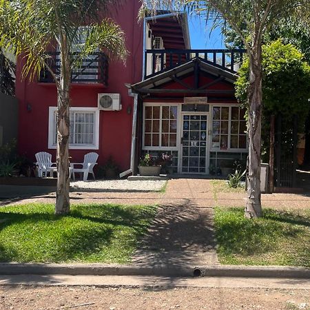 Posada Costa Del Sol Colón エクステリア 写真