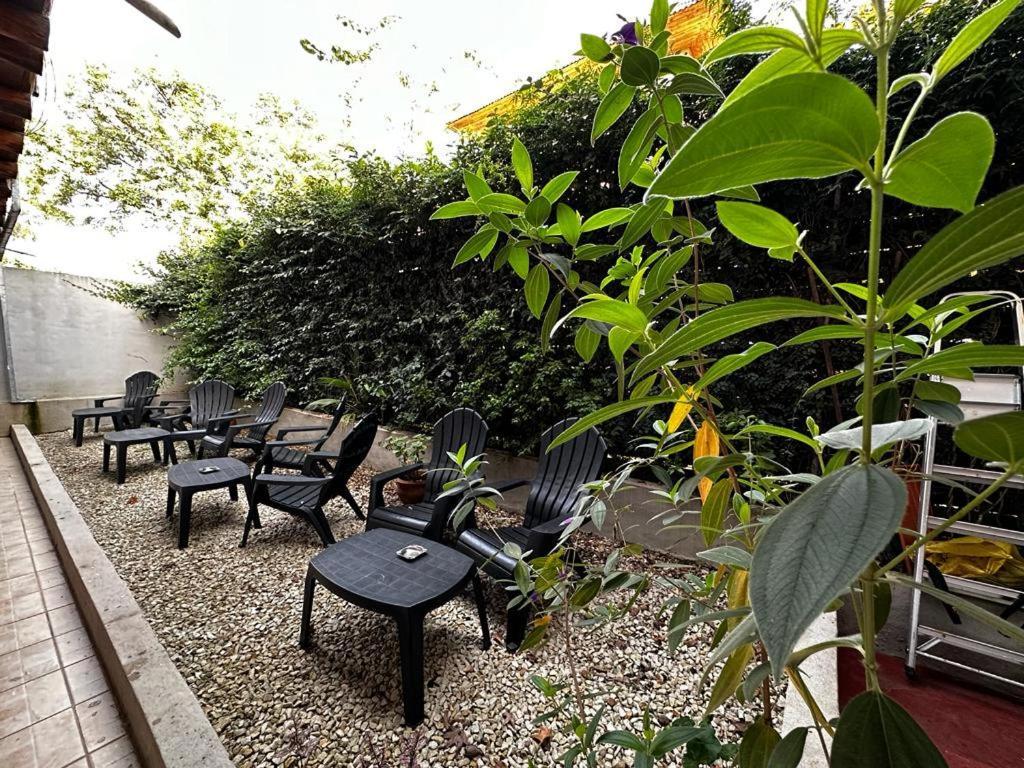 Posada Costa Del Sol Colón エクステリア 写真