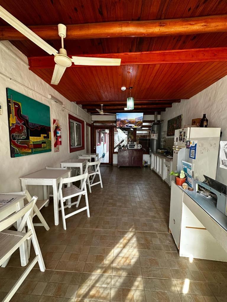 Posada Costa Del Sol Colón エクステリア 写真